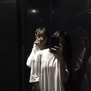 2026超酷闺蜜头像合集:个性潮流风,闺蜜组队必备! 友情头像 第7张 2026超酷闺蜜头像合集:个性潮流风,闺蜜组队必备! 友情头像 第7张