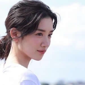 清新脱俗女生头像|治愈系氛围感,温柔不撞款 女生头像 第5张 清新脱俗女生头像|治愈系氛围感,温柔不撞款 女生头像 第5张