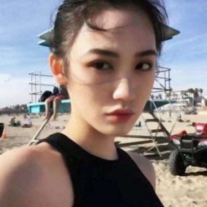 女生专属!成熟高冷系微信头像:颜值与气质并存 女生头像 第8张 女生专属!成熟高冷系微信头像:颜值与气质并存 女生头像 第8张