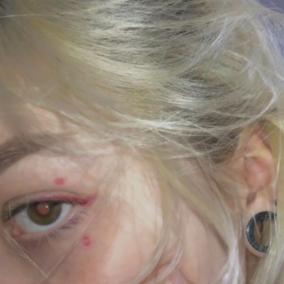 女生半边脸头像|单眼露颜设计,氛围感拉满的小众头像 女生头像 第6张 女生半边脸头像|单眼露颜设计,氛围感拉满的小众头像 女生头像 第6张