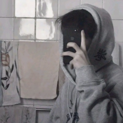 不露头!男生衬衫系头像|低调质感穿搭头像推荐 男生头像 第6张 不露头!男生衬衫系头像|低调质感穿搭头像推荐 男生头像 第6张