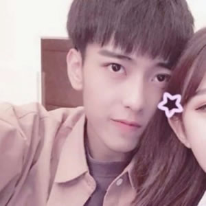 微信情侣头像两张一对真人:高清无水印,甜蜜氛围拉满 情侣头像 第3张 微信情侣头像两张一对真人:高清无水印,甜蜜氛围拉满 情侣头像 第3张