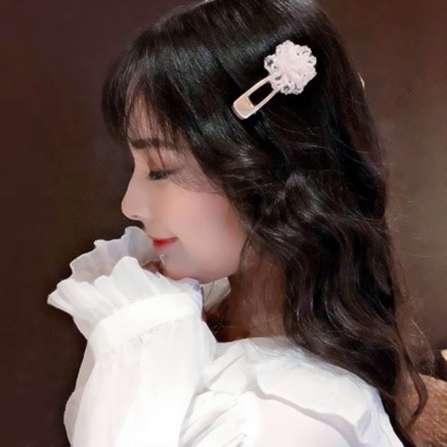 多款带发卡女生头像|清新 / 可爱 / 温柔风全覆盖(免费存) 女生头像 第14张 多款带发卡女生头像|清新 / 可爱 / 温柔风全覆盖(免费存) 女生头像 第14张