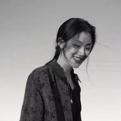 冷酷黑白女生头像合集|小众不撞款,彰显个性态度 女生头像 第20张 冷酷黑白女生头像合集|小众不撞款,彰显个性态度 女生头像 第20张