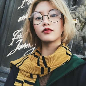 时尚感拉满!霸气女生头像合集|个性拽酷风不撞款 女生头像 第5张 时尚感拉满!霸气女生头像合集|个性拽酷风不撞款 女生头像 第5张