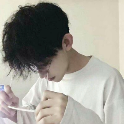 男生帅气网图头像合集：高质感不撞款，微信 / QQ / 小红书通用 男生头像 第23张