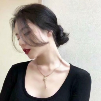 成熟女生必存微信头像|简约高级款,凸显气质不做作 女生头像 第3张 成熟女生必存微信头像|简约高级款,凸显气质不做作 女生头像 第3张