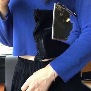 一男一女半身情侣头像不露脸 简约ins风超甜适配 情侣头像 第7张 一男一女半身情侣头像不露脸 简约ins风超甜适配 情侣头像 第7张
