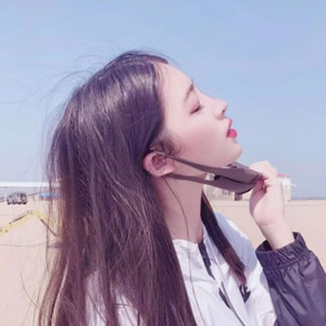 时尚感拉满!小清新女生头像推荐,温柔又显气 女生头像 第13张 时尚感拉满!小清新女生头像推荐,温柔又显气 女生头像 第13张