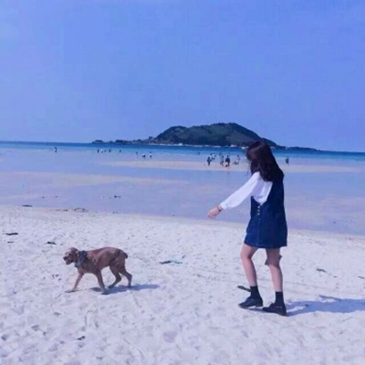 蓝天白云背景女生唯美头像|清新治愈风,仙气感拉满 女生头像 第6张 蓝天白云背景女生唯美头像|清新治愈风,仙气感拉满 女生头像 第6张