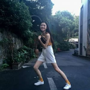 小众不烂大街!时尚个性微信头像女,彰显独特审美超吸睛 女生头像 第7张 小众不烂大街!时尚个性微信头像女,彰显独特审美超吸睛 女生头像 第7张