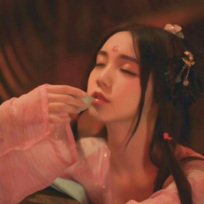 忧伤古风头像女|氛围感拉满,每帧都是江南愁绪 女生头像 第18张 忧伤古风头像女|氛围感拉满,每帧都是江南愁绪 女生头像 第18张