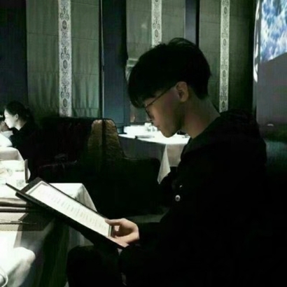 单人情侣头像一人一半设计｜甜酷 / 温柔风任选，适合情侣日常用 情侣头像 第15张