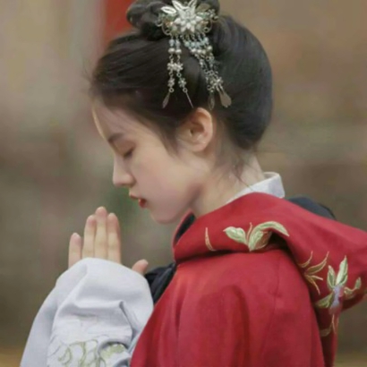 忧伤古风头像女|氛围感拉满,每帧都是江南愁绪 女生头像 第25张 忧伤古风头像女|氛围感拉满,每帧都是江南愁绪 女生头像 第25张