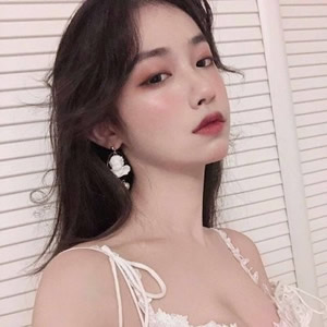 高级感小清新高冷女孩头像合集,温柔又疏离 女生头像 第5张 高级感小清新高冷女孩头像合集,温柔又疏离 女生头像 第5张