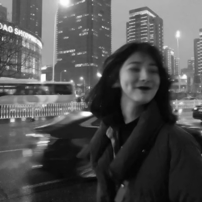 丧系黑白真人女生头像|小众不撞款的emo风头像推荐 女生头像 第8张 丧系黑白真人女生头像|小众不撞款的emo风头像推荐 女生头像 第8张