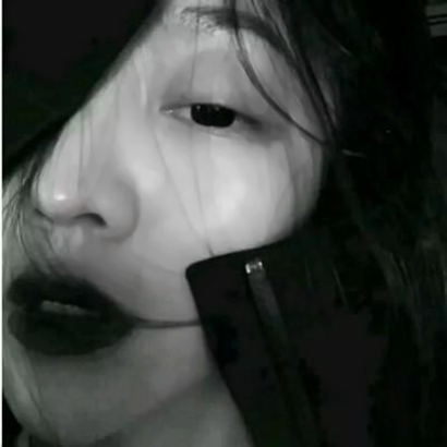冷酷黑白女生头像合集|小众不撞款,彰显个性态度 女生头像 第16张 冷酷黑白女生头像合集|小众不撞款,彰显个性态度 女生头像 第16张