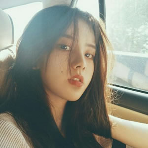 超治愈!女生清纯淡雅头像,温柔气质一秒凸显 女生头像 第7张 超治愈!女生清纯淡雅头像,温柔气质一秒凸显 女生头像 第7张