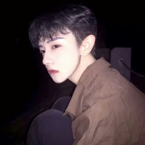 暗色系伤感风男生头像|自带故事感,戳中情绪的细腻画风 男生头像 第8张 暗色系伤感风男生头像|自带故事感,戳中情绪的细腻画风 男生头像 第8张