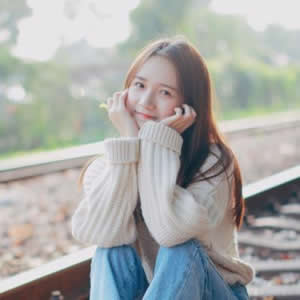 唯美文艺小清新女生头像|温柔氛围感拉满,小众不撞款 女生头像 第1张 唯美文艺小清新女生头像|温柔氛围感拉满,小众不撞款 女生头像 第1张
