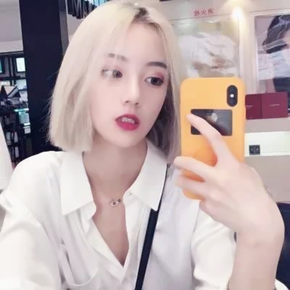 时尚帅气女生头像合集|酷飒风格 + 高清画质,轻松拿捏氛围感 女生头像 第14张 时尚帅气女生头像合集|酷飒风格 + 高清画质,轻松拿捏氛围感 女生头像 第14张