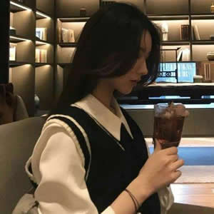 非常有气质的女生微信头像大全!2024 高颜值小众款任选 女生头像 第12张 非常有气质的女生微信头像大全!2024 高颜值小众款任选 女生头像 第12张