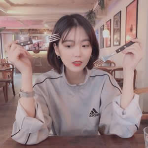 闺蜜真人头像一左一右:温柔氛围感,姐妹成对超吸睛 友情头像 第15张 闺蜜真人头像一左一右:温柔氛围感,姐妹成对超吸睛 友情头像 第15张