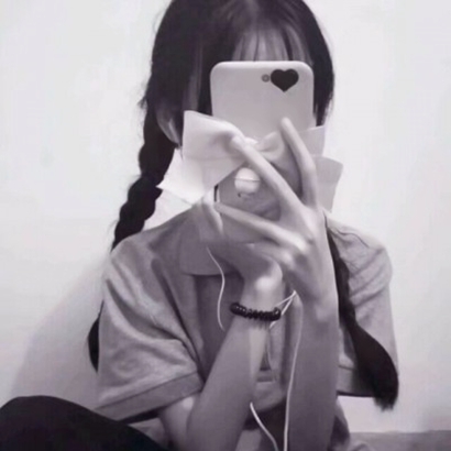 软萌可爱手机控女生头像|适配微信 / QQ / 小红书,轻松拿捏少女感 女生头像 第1张 软萌可爱手机控女生头像|适配微信 / QQ / 小红书,轻松拿捏少女感 女生头像 第1张