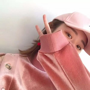 小众高冷情侣头像一左一右:拒绝烂大街,情侣专属氛围感 情侣头像 第13张 小众高冷情侣头像一左一右:拒绝烂大街,情侣专属氛围感 情侣头像 第13张