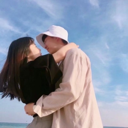 微信情侣头像唯美意境推荐:小众不撞款,解锁情侣间的浪漫仪式感