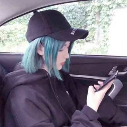 元气感女生染头发头像:显嫩发色搭配灵动表情,告别千篇一律 女生头像 第8张 元气感女生染头发头像:显嫩发色搭配灵动表情,告别千篇一律 女生头像 第8张