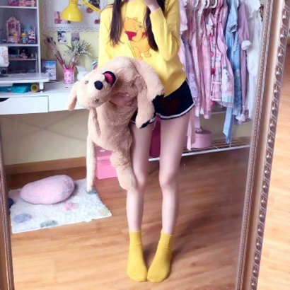 清新黄色衣服女生头像 元气感满满 多款可选 女生头像 第15张 清新黄色衣服女生头像 元气感满满 多款可选 女生头像 第15张