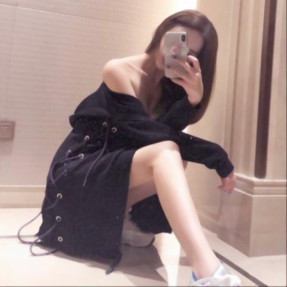 2026超火潮流网红美女生头像|高级感颜值款必存 女生头像 第17张 2026超火潮流网红美女生头像|高级感颜值款必存 女生头像 第17张