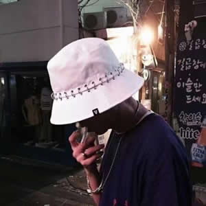 微信男生戴帽子头像推荐:显脸小版型 + 个性设计 男生头像 第7张 微信男生戴帽子头像推荐:显脸小版型 + 个性设计 男生头像 第7张