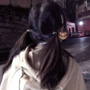 高清微信背影真人女生头像:无水印可直接用,温柔感十足 女生头像 第5张 高清微信背影真人女生头像:无水印可直接用,温柔感十足 女生头像 第5张