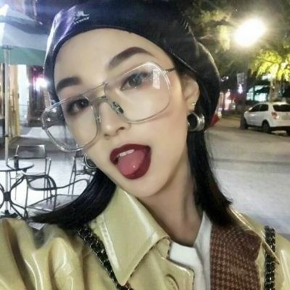 高清霸气御姐女生头像精选|御姐范拉满,适合喜欢个性风格的你 女生头像 第9张 高清霸气御姐女生头像精选|御姐范拉满,适合喜欢个性风格的你 女生头像 第9张