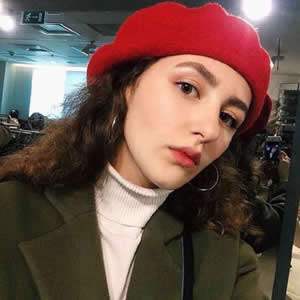 气质女神微信头像：高清精选，温柔氛围感拉满，告别普通 女生头像 第5张