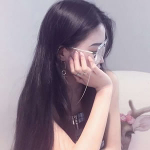 女生微信性感气质头像图片:多款可选,适配不同社交风格 女生头像 第12张 女生微信性感气质头像图片:多款可选,适配不同社交风格 女生头像 第12张