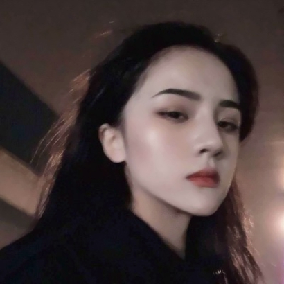2026热门qq头像网红女生图片:甜酷风 / 温柔系任选 女生头像 第10张 2026热门qq头像网红女生图片:甜酷风 / 温柔系任选 女生头像 第10张