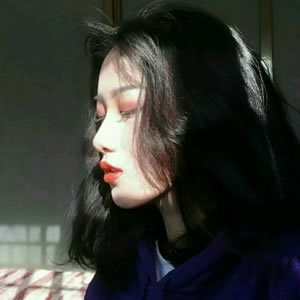 女生伤感孤独头像|氛围感拉满,藏着情绪的小众头像合集 女生头像 第3张 女生伤感孤独头像|氛围感拉满,藏着情绪的小众头像合集 女生头像 第3张