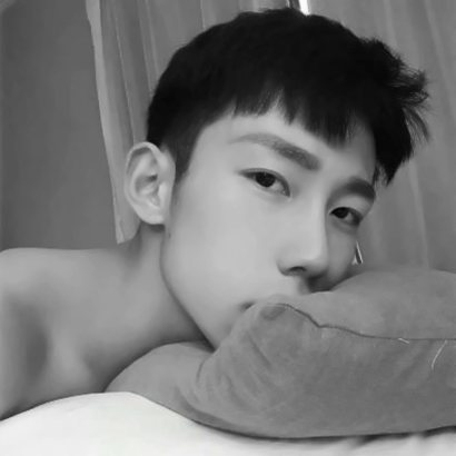 高级气质!成熟黑白风男生头像 简约又有格调 男生头像 第18张 高级气质!成熟黑白风男生头像 简约又有格调 男生头像 第18张
