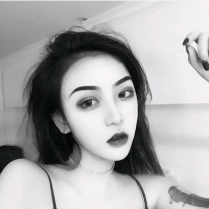 个性黑白女生头像|小众设计 + 高级质感,轻松凸显个人风格 女生头像 第16张 个性黑白女生头像|小众设计 + 高级质感,轻松凸显个人风格 女生头像 第16张