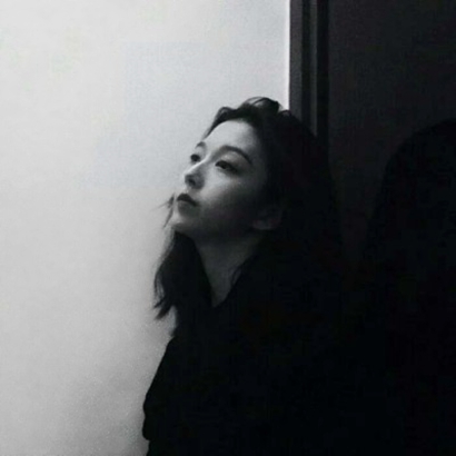 高级感黑白女生头像|小众不撞款,氛围感拉满 女生头像 第32张 高级感黑白女生头像|小众不撞款,氛围感拉满 女生头像 第32张