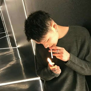 2026超拽男生霸气冷酷头像合集|拽酷风必备,彰显个性不撞款 男生头像 第3张 2026超拽男生霸气冷酷头像合集|拽酷风必备,彰显个性不撞款 男生头像 第3张