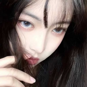 非主流超酷女生头像推荐|甜酷混搭风,轻松打造专属人设 女生头像 第3张 非主流超酷女生头像推荐|甜酷混搭风,轻松打造专属人设 女生头像 第3张