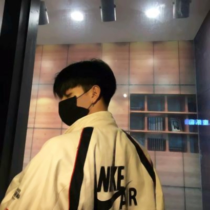男生戴口罩头像高清 帅气阳光风无水印可直接用 男生头像 第10张