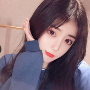 高级有钱女生头像推荐|氛围感轻奢风,彰显品味超吸睛 女生头像 第12张 高级有钱女生头像推荐|氛围感轻奢风,彰显品味超吸睛 女生头像 第12张
