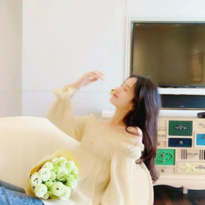文艺清新气质女生头像推荐|简约不简单,适配各类社交平台 女生头像 第24张 文艺清新气质女生头像推荐|简约不简单,适配各类社交平台 女生头像 第24张