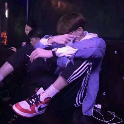 个性感爆棚!非主流男生头像精选|解锁不一样的潮酷形象 男生头像 第6张 个性感爆棚!非主流男生头像精选|解锁不一样的潮酷形象 男生头像 第6张