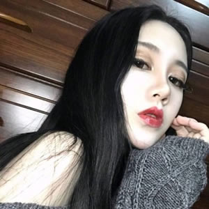 高质感成熟美女清新头像合集:不撞款的清新风,凸显优雅气质 女生头像 第15张 高质感成熟美女清新头像合集:不撞款的清新风,凸显优雅气质 女生头像 第15张